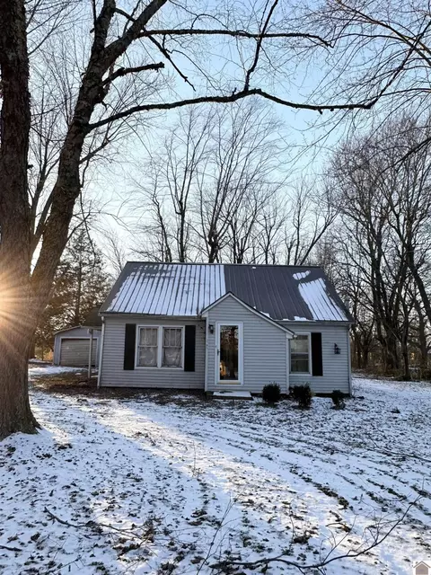 3795 State Route 303, Mayfield, KY 42066