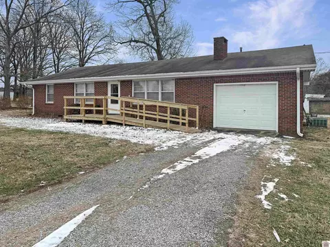 2863 State Route 121, Murray, KY 42071