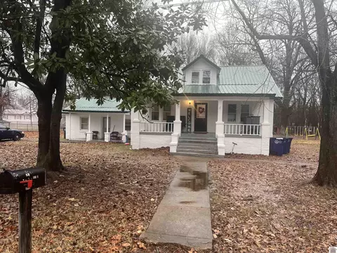 922 S 27th St, Paducah, KY 42003