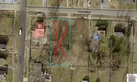 236 W College, Mayfield, KY 42066