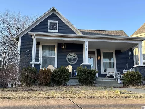 1607 Harrison St, Paducah, KY 42001