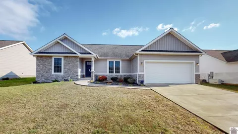 1809 Doran Rd, Murray, KY 42071