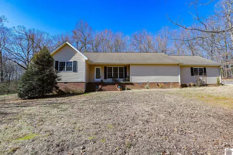 1092 Forest Dr, Benton, KY 42025