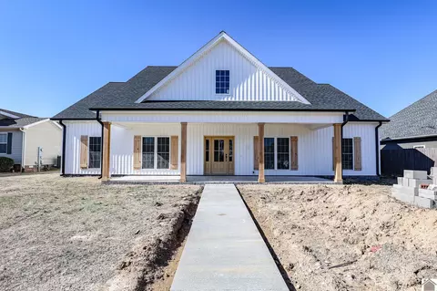 165 Pinewood Trl, West Paducah, KY 42086