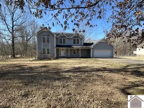 920 Wayside Dr, Paducah, KY 42003