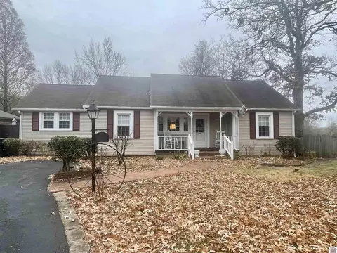 4426 Buckner Ln, Paducah, KY 42001