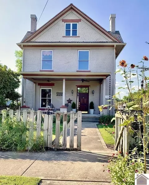 803 Madison St, Paducah, KY 42001