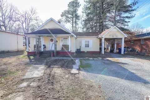 311 8th St, Benton, KY 42025