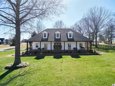 320 Muirfield Dr, Princeton, KY 42445