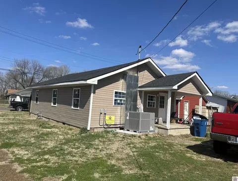 702 E South, Mayfield, KY 42066 photo 11