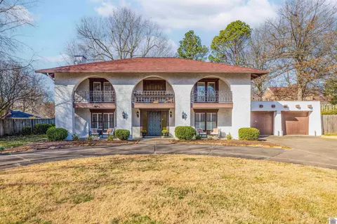 1235 Hedge Ln, Paducah, KY 42001