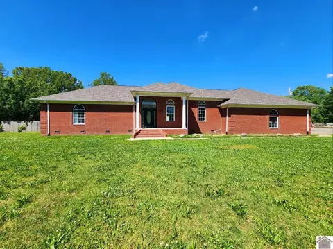 1290 Lydon Rd, Paducah, KY 42001
