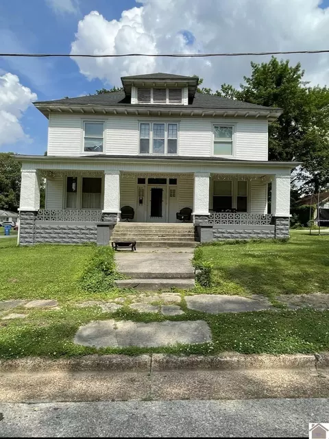 415 Jefferson St, Fulton, KY 42041