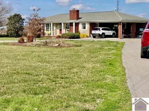 3649 St Rt 384, Mayfield, KY 42066
