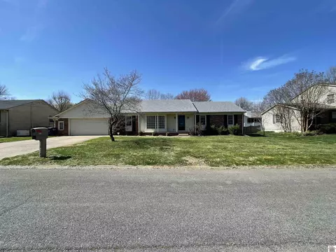 125 Campbell Ct, Mayfield, KY 42066