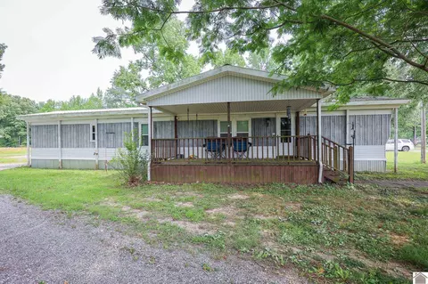950 Oaks Rd, Paducah, KY 42003