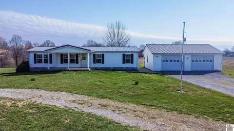 1920 Panther Creek Rd, Kuttawa, KY 42055