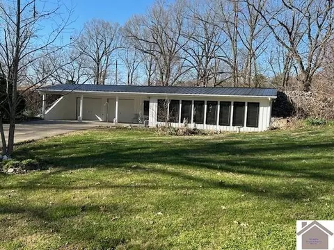 129 Terrace Hills Rd, Gilbertsville, KY 42044
