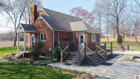 1596 St Rt 2422, Wingo, KY 42088