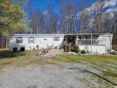 108 Robertson Rd, Kuttawa, KY 42055
