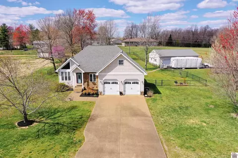 408 Dale Ave, Eddyville, KY 42038