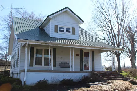 2033 E Us 60, Salem, KY 42078