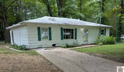 134 Arizona St, Paducah, KY 42001