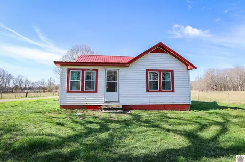 1587 New Harmony Rd, Benton, KY 42025