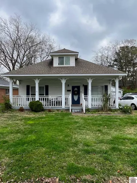 213 S 15th St, Murray, KY 42071