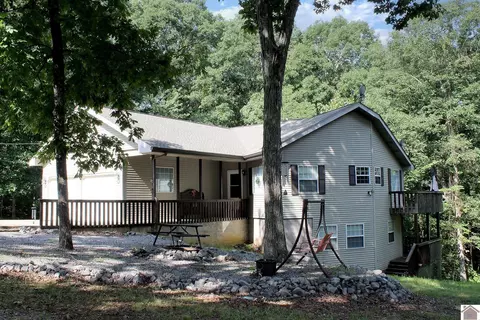 41 Mary Ct, Murray, KY 42071