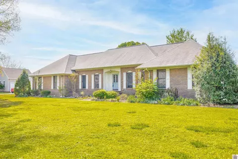 2215 Quail Creek Dr, Murray, KY 42071