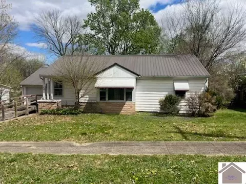 166 Chestnut, La Center, KY 42056