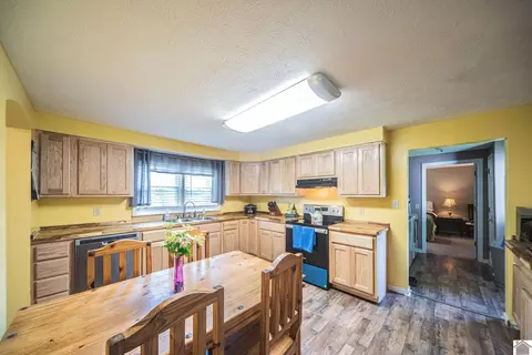 714 E St, Benton, KY 42025 photo 10