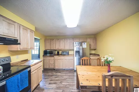 714 E St, Benton, KY 42025 photo 13