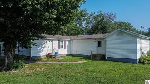 714 E St, Benton, KY 42025 photo 29