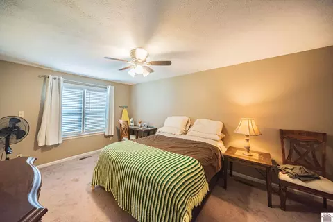 714 E St, Benton, KY 42025 photo 14