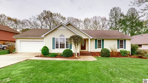 1553 Mockingbird, Murray, KY 42071