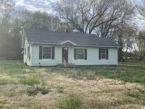 4845 Metropolis Lake Rd, West Paducah, KY 42086