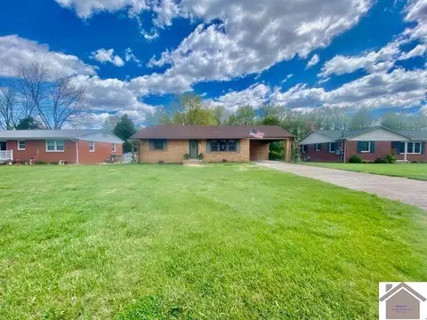 806 Mason St, Mayfield, KY 42066