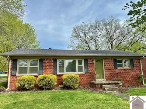 1406 Johnson, Murray, KY 42071