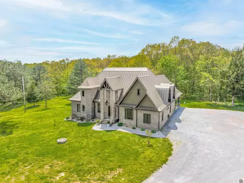 805 Short Rd, Almo, KY 42020
