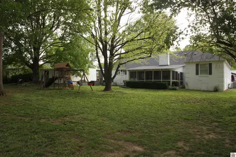 204 Erwin Dr, Mayfield, KY 42066 photo 33
