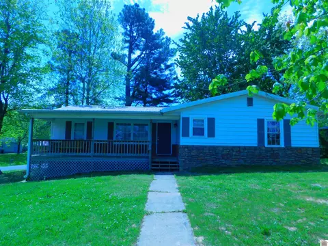 301 Terrace Pl, Eddyville, KY 42038