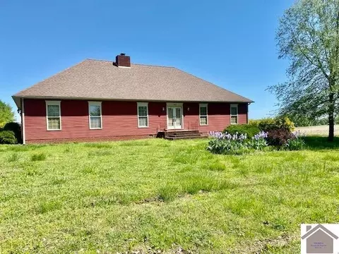 334 Tucker Rd, Mayfield, KY 42066 photo 1