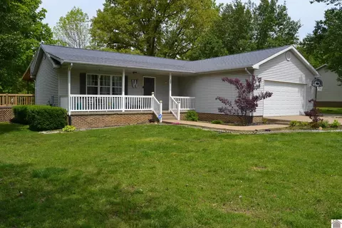 106 Renee Dr, Eddyville, KY 42038