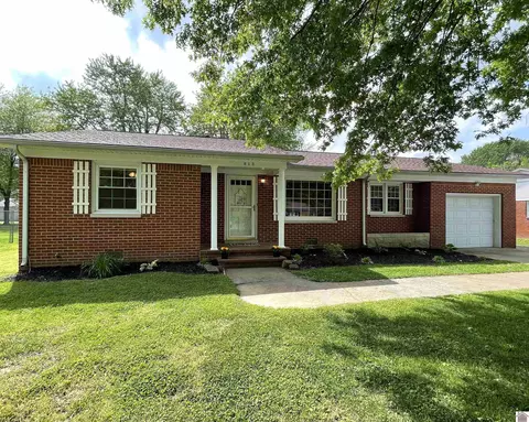 813 Mason St, Mayfield, KY 42066