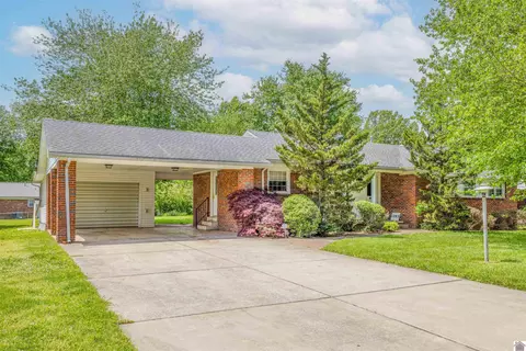 1203 Wilton Ave, Mayfield, KY 42066