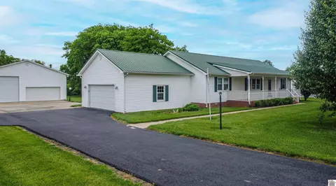 6855 Wesley Cir, West Paducah, KY 42086