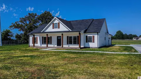 755 Mckendree Church Rd, West Paducah, KY 42086
