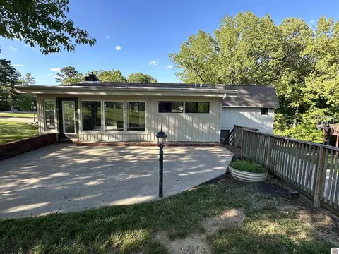 1048 Sledd, Gilbertsville, KY 42044